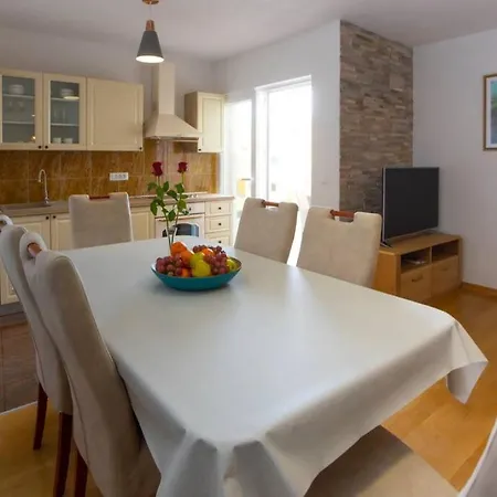 Vladimir #4 Apartament